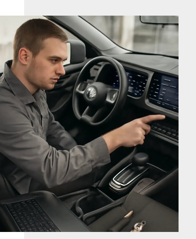 Русификация автомобиля Nissan N7 под ключ в Арсеньеве официально